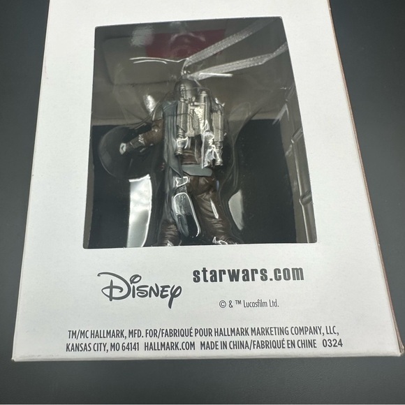 Hallmark Mandalorian Decor Accent - Picture 6 of 6